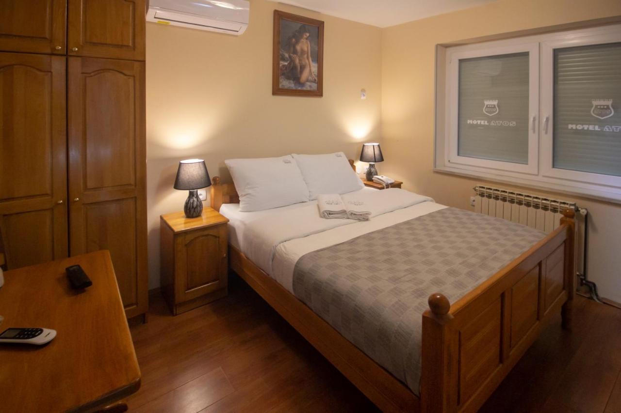 Motel Atos Laktaši Kültér fotó